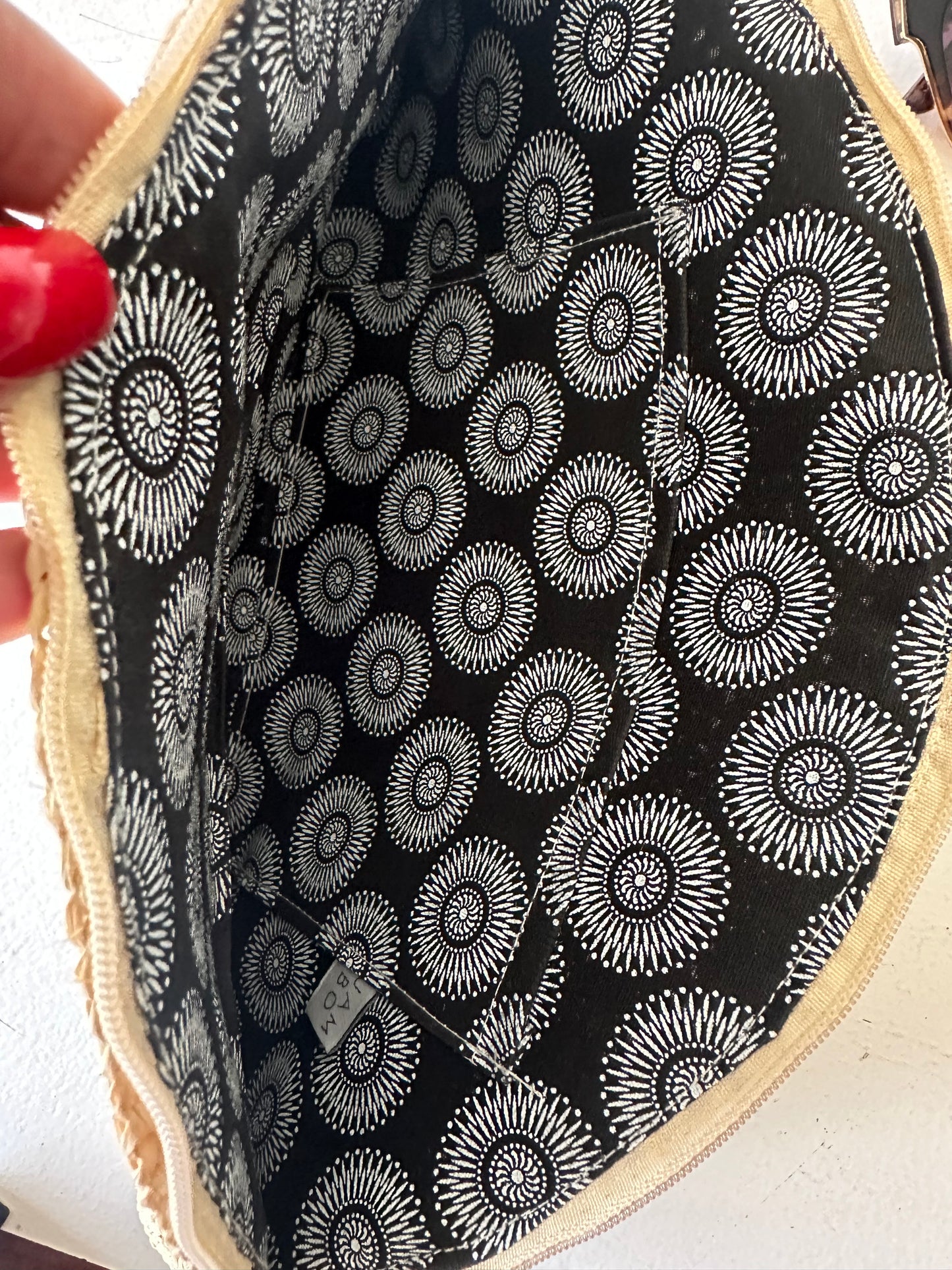 Half Moon - Clutch Half Bag Black